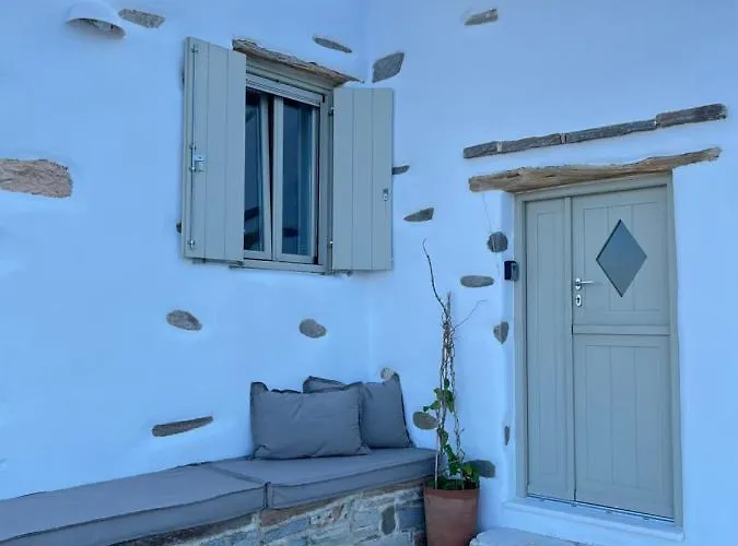 Aegean Breeze House Casa de Férias Páros